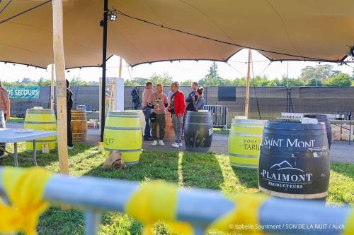 19-AMBIANCES-VENDREDI-ISOURIMENT 2024 09 14 SON-DE-LA-NUIT-