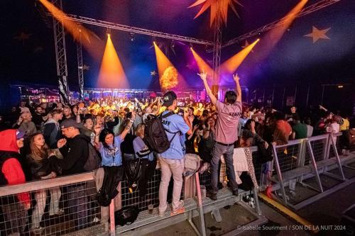 ISA-SOURIMENT-CONCERT-2024-SON-DE-LA-NUIT-105